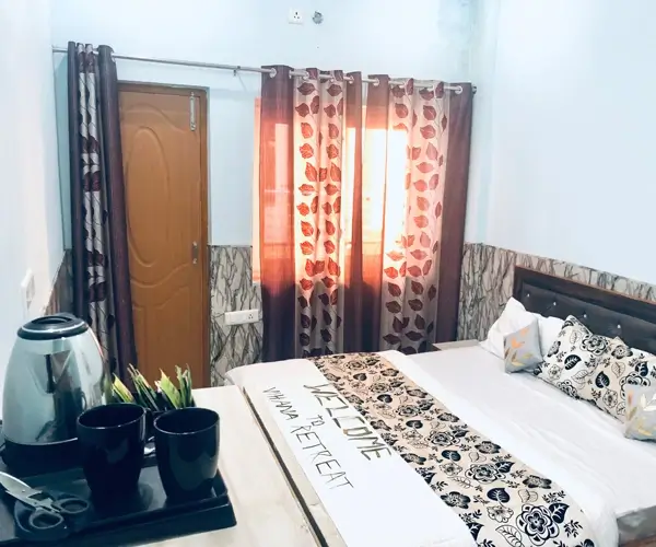 accommodation for depression retreat Rishikesh